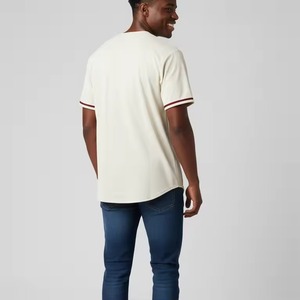 Maillot de baseball personnalisé à 2 boutons pour homme, haute qualité, faible MOQ, vente en gros sur mesure pour hommes - Product Image 6