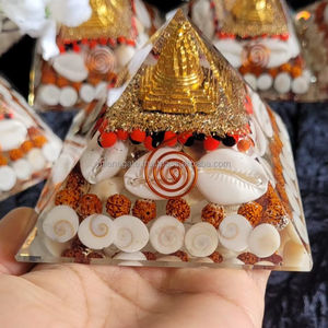 Venta al por mayor 70-75mm ágata tallada cristal de cuarzo mejor calidad generador de riqueza Gomati Chakra orgona pirámide Reiki piedra preciosa curación - Product Image 5