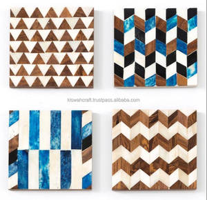 Ensemble de sous-verres en résine époxy faits à la main classiques tapis et tampons en bois colorés pour décor de café de bureau et de bar de restaurant d'hôtel - Product Image 3