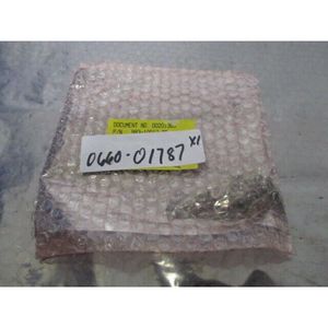 AMAT 0660-01787 ตัวจับการ์ดเฟรม (อะไหล่สำหรับ - อุปกรณ์และชิ้นส่วนเซมิคอนดักเตอร์ของ Trusted Global Legacy) - Product Image 2