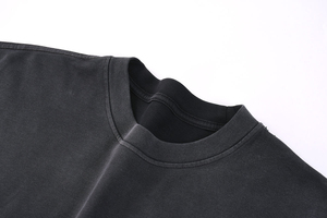 T-shirt pour homme en coton 100% de haute qualité, coupe ample, vintage, effet délavé à l'acide. - Product Image 3