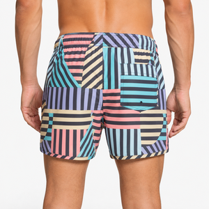 Shorts de surf pour hommes, shorts de plage à séchage rapide, shorts de bain personnalisés par sublimation, shorts légers pour sports nautiques d'été - Product Image 2