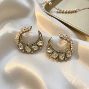 Pendientes clásicos de la mejor calidad con esmalte dorado, ropa moderna para fiestas, bodas, colección de ropa para mujeres y niñas - Product Image 1