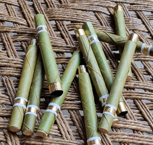 Sang Trọng Lá Cọ Cuộn Màu Xanh Lá Cây Lá Chậm Đốt Tốt Nhất Giá Thị Trường Ngô Vỏ Lọc Mẹo Hình Dạng Hình Nón Đối Tác Kinh Doanh Cần - Product Image 3