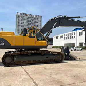 Reliable Pre-Owned 3 Ton Crawler Digger with Front Dozer Blade and High Torque Engine for Efficient Foundation Work - Product Image 1