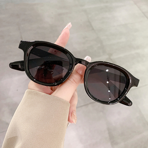 แว่นตาแฟชั่น Lmamba 5173 ขายส่งกรอบแว่นสายตาแบบ unisex แว่นกันแดดทรงกลมดีไซน์ใหม่ล่าสุดสไตล์เรโทรวินเทจ ป้องกันรังสียูวี 400 - Product Image 2