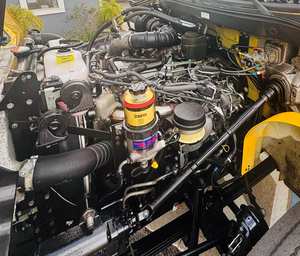 Camion tracteur de logistique commerciale 6x4 avec cabine couchette, diesel, pour transport lourd - Product Image 3