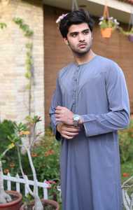 Vestido de Oración Islámico de Manga Larga Estilo Saudí, Thobe Islámico Moderno de Corte Ajustado para Hombre, Jubba Árabe Premium, Conjunto Musulmán Tradicional - Product Image 2