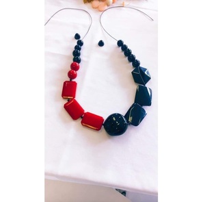 Collar de Resina APEX ALIGN, Hecho a Mano, Bonito y Elegante, Joyería de Moda para Mujer, Diseño Personalizado, Fabricante, Certificado por Terceros, Regalo - Product Image 1