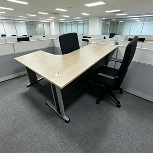 Modern Durable L Shape <b>Office</b> Conference <b>Table</b> Chipboard Melamine Finish Epoxy-Coated Metal Legs Commercial Furniture for <b>Office</b> - Product Image 1