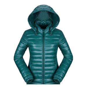 Chaqueta Acolchada Ligera con Capucha para Mujer, Estilo Lujoso, Suave y Cómoda, MOQ Bajo, Precio Económico, Venta al Por Mayor - Product Image 6