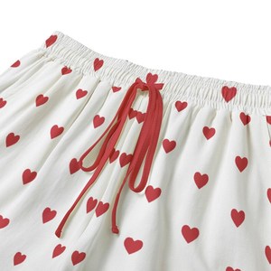 Shorts de Mujer con Estampado de Corazones Blancos, Cintura Media, Ajuste Holgado, Casuales, de Algodón, Transpirables y Tejidos - Product Image 3