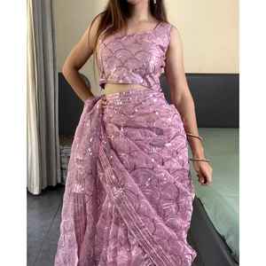 Saree de mujer de diseñador con Zari Dori y borde de encaje bordado - Product Image 4