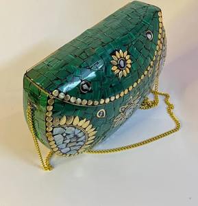 กระเป๋าคลัทช์ลายการ์ตูนคลาสสิกสุดหรูสำหรับผู้หญิง - กระเป๋าถืองานฝีมือประดับตกแต่งพร้อมสายโซ่ - Product Image 5