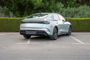 รถยนต์ไฟฟ้า BYD Seal 06 DM-i - Product Image 5