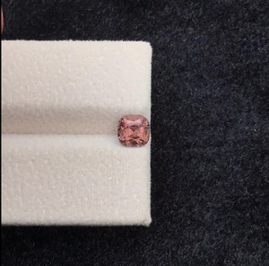 Pierre précieuse tourmaline brune naturelle, taille facetée, pierre non montée pour la fabrication de bijoux et de bagues - Product Image 1