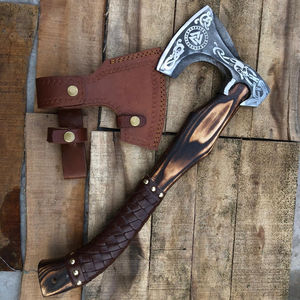 Hacha Vikinga de Acero al Carbono Hecha a Mano, Nuevo Diseño, Mango de Madera ASH, Personalizada, para Exteriores - Product Image 1