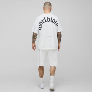 เสื้อยืดโอเวอร์ไซส์สไตล์โกธิคแบบสตรีทแวร์ทั่วโลก และชุดเดรสสองชิ้นแบบสตรีทแวร์พิมพ์ลายผ้าฝ้าย 100% ชุดเสื้อยืดและกางเกงขาสั้นสำหรับผู้ชาย - Product Image 2