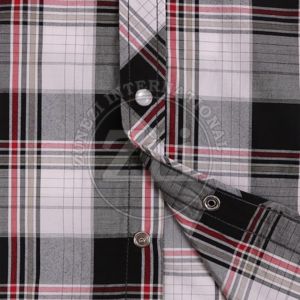 Chemise en flanelle imprimée automne-hiver, haute qualité, manches longues, à carreaux, boutonnée, avec deux poches et doublure polaire - Product Image 4