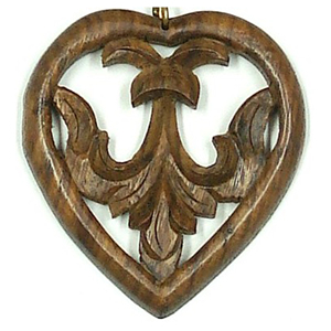 Collier pendentif en perles de bois faites à la main de qualité supérieure, forme de cœur, couleur personnalisée, approvisionnement en gros, artisanat domestique, AYAANS CREATIONS - Product Image 3