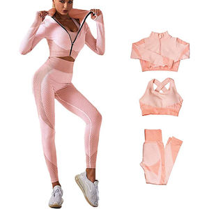 Ensemble de yoga sans couture pour femmes, 3 pièces, tenue de sport, leggings taille haute, soutien-gorge de sport, veste courte, vêtements de sport actifs - Product Image 1