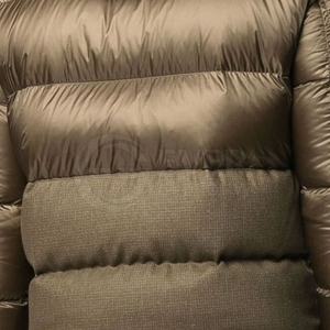 Veste matelassée pour homme 100% polyester, col montant à capuche, respirante, prix de gros - Product Image 6