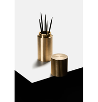 Nouveaux articles artisanaux : Porte-encens en laiton au design antique pour la décoration intérieure et boîte à cure-dents – Très demandé et en promotion