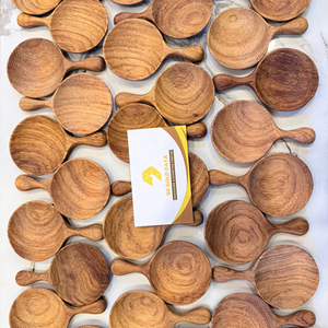 Cuchara Medidora de Madera Tallada con Diseño de Girasol, Artesanía Vietnamita, Utensilio de Cocina de Madera Natural Doussie para Hornear, Venta al por Mayor - Product Image 1