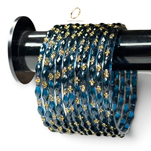 Ensemble de bracelets cachemiri en verre cristal goutte d'eau bleu foncé plaqué or, avec accents en zircon, pour femmes, tendance mode, pour fêtes et mariages - Product Image 1