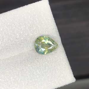 Saphir naturel jaune-vert, pierre précieuse en vrac, qualité supérieure, effet de changement de couleur, taille poire, certifié par un tiers, taille libre pour la fabrication de bijoux - Product Image 5