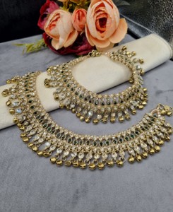 Paire de chevillères ajustables Ghungroo traditionnelles, serties de pierres CZ, pour mariage, mode ethnique, bijoux et accessoires de pied - Product Image 6