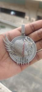 Colgante de Corazón Alado Iced Out, Estilo Hip Hop, Colgante Personalizado para Raperos, Colgante Bling con Moissanita VVS, Plata 925 - Product Image 2