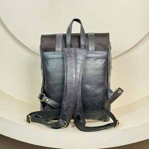 Vente en gros de sacs à dos pour ordinateur portable antivol en cuir de vachette haut de gamme sac à dos de voyage en cuir véritable durable pour hommes et femmes - Product Image 5