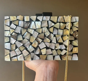 New Design MOP <b>Clutches</b> for Handbags Fashionable Brass Party and Wedding <b>Bag</b> with <b>Pearl</b> Decoration and Stone Pattern - Product Image 1