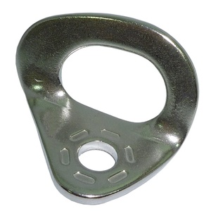 Soporte Triangular Asimétrico de Acero Galvanizado 715H-ZP de 25 kN para Escalada en Roca - Product Image 1