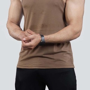 เสื้อกล้ามออกกำลังกายฟิตเนสเพาะกายสำหรับผู้ชาย รับผลิตเสื้อกล้ามออกกำลังกายพร้อมสกรีนโลโก้ตามสั่งขายส่ง - Product Image 5