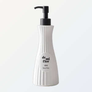 Gel de ducha Demiflo Korean K-Beauty 081 Fleurage Body Wash 250g Hecho en Corea Para todo tipo de piel, fuerte - Product Image 1