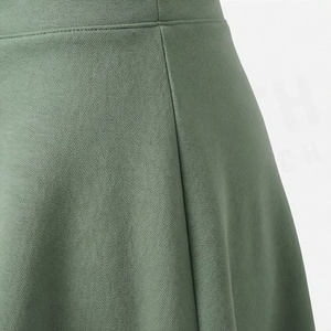 Jupe courte trapèze pour femme, couleur unie, taille élastique, confortable, décontractée, en tricot de coton et élasthanne, verte, toutes saisons - Product Image 5