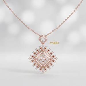 Colgante de Diamante Geométrico Cultivado en Laboratorio en Oro Rosa, Cadena de Eslabones Chapada en Oro Rosa, Diseño Elegante y Sostenible, Lujo Moderno para Compromiso - Product Image 1