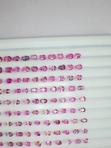 Saphir rose naturel exclusif, taille ovale, certifié IGI, lustre superbe AAA, 3-6 mm, coupe et polissage parfaits pour la fabrication de bijoux - Product Image 1