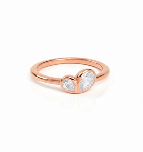Anillo de Compromiso Minimalista con Símbolo de Corazón y 2 Piedras para Mujer, Circonita Cúbica, Corte Pera, Plata de Ley 925, Engaste Biselado - Product Image 1