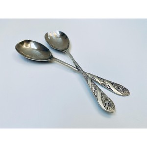 Ensemble de cuillères à salade de qualité supérieure, design floral en métal, ustensiles de service élégants pour la table - Product Image 2