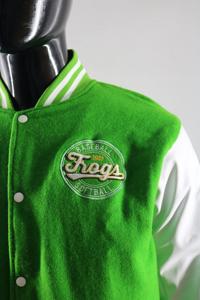 Chaqueta Varsity Bordada de Primavera Color Verde, Transpirable, con Cierre de Cremallera, Servicio OEM, Tallas Unisex para Adultos, en Lana 100% Algodón - Product Image 4
