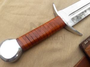 INCROYABLE ÉPÉE DE POIGNÉE EN CUIR MARRON MÉDIÉVAL EUROPÉEN EN ACIER À HAUTE TENSION AVEC GAINE EN CUIR NMT-2506 - Product Image 4