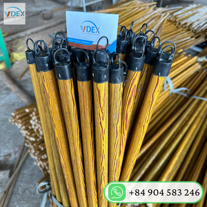 Manche de balai droit et solide en PVC à grain de bois de VDEX Viet Nam Bâton de vadrouille en bois de haute qualité - Product Image 4