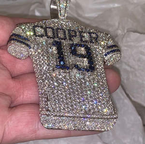 Pendentif chaîne cubaine hip-hop en argent sterling 925 plaqué rhodium avec moissanite ronde taille brillant sur mesure pour homme - Product Image 1