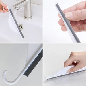 Mini Raschietto in Silicone per Cucina e Bagno, Tergivetro per Specchio Doccia con Gancio, Strumento per Pulizia del Piano di Lavoro - Product Image 6