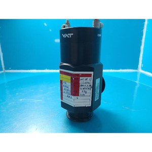 VAT 62034-KA18-1007 Bellows <b>Sealed</b> Angle Valve Used As Is Legacy Semiconductor Equipment Parts - Product Image 2