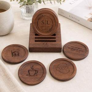 Posavasos Redondo de Madera Ecológico Estilo Rústico con Texto Grabado 'Encuentra la Alegría en las Pequeñas Cosas', Protector de Mesa de Café Anti-Calor - Product Image 2