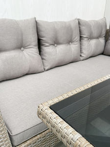 SF00093 Moderno y cómodo conjunto de sofás de jardín de ratán y acero con vidrio templado, cojines de poliéster para exteriores, directo de fábrica en Vietnam - Product Image 4